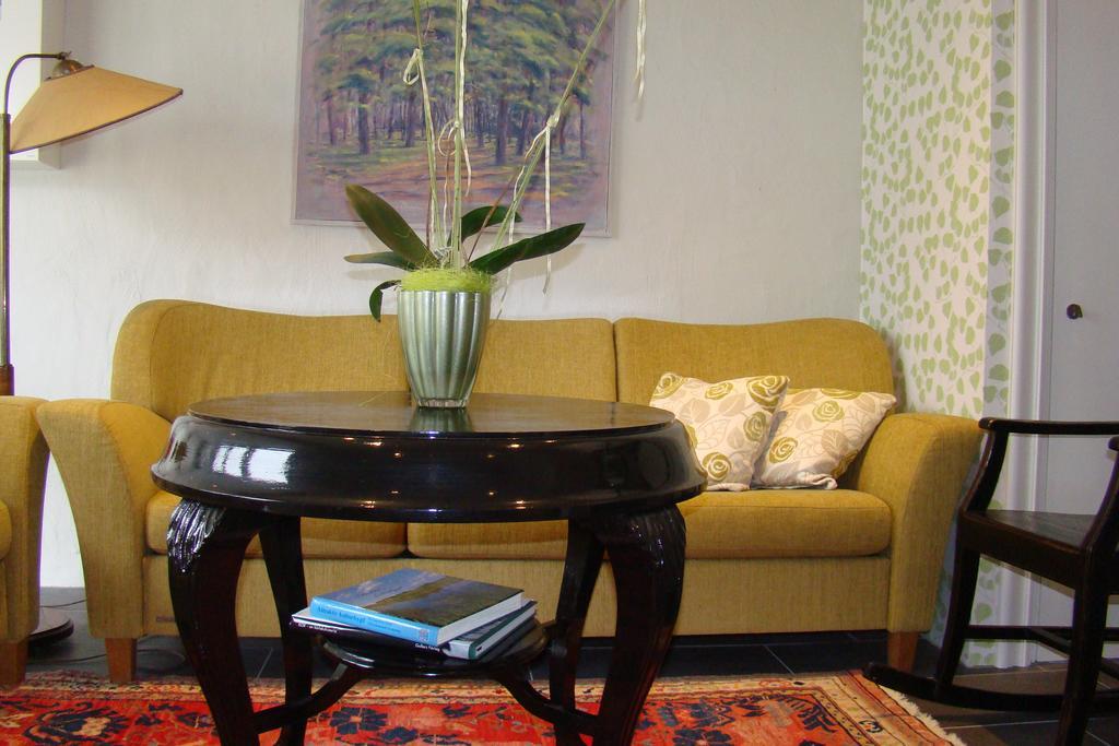 Cocoon Meetings Bed & Breakfast Degeberga Exterior photo